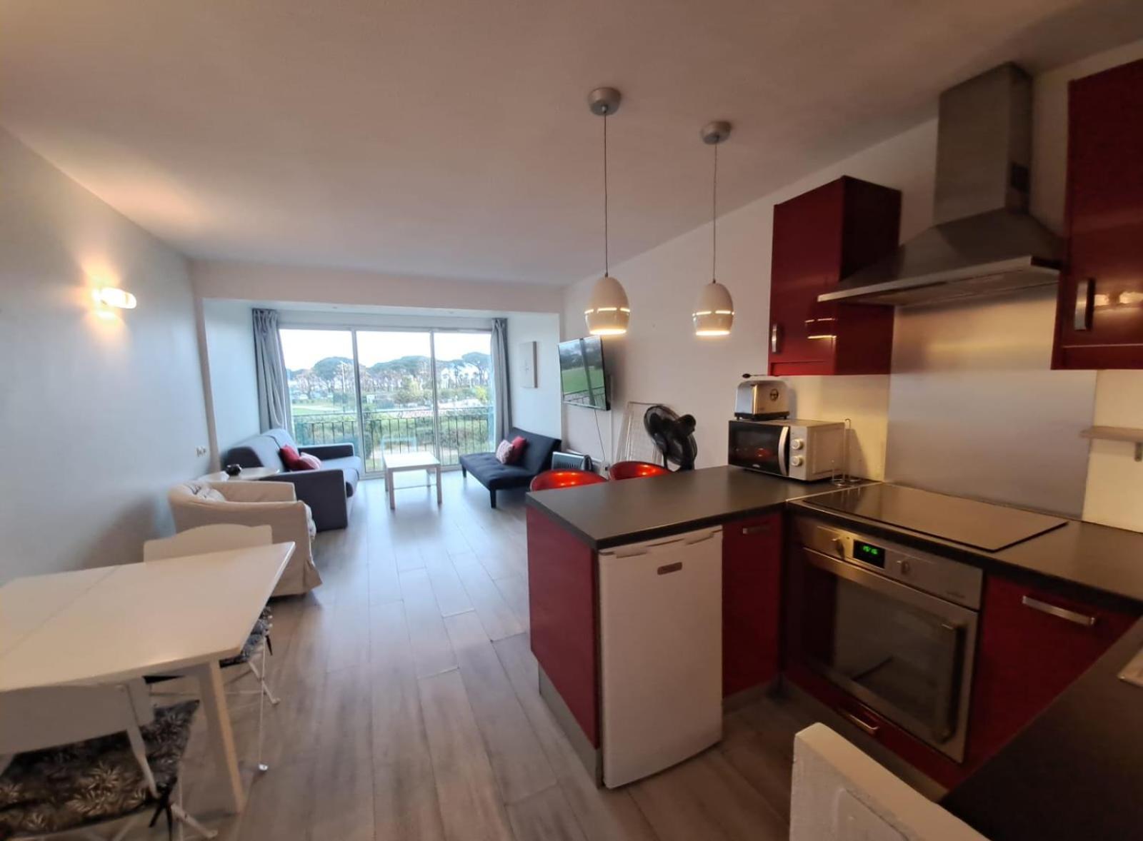 גאסה Gasyan - Golfe De St-Tropez - Appartement Aves Acces Plage Dans Residence Avec Piscine מראה חיצוני תמונה
